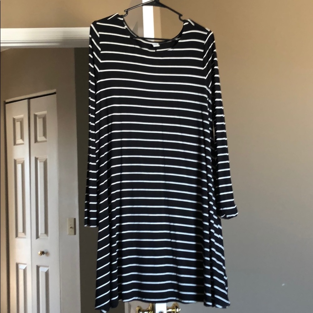 Long sleeve dress